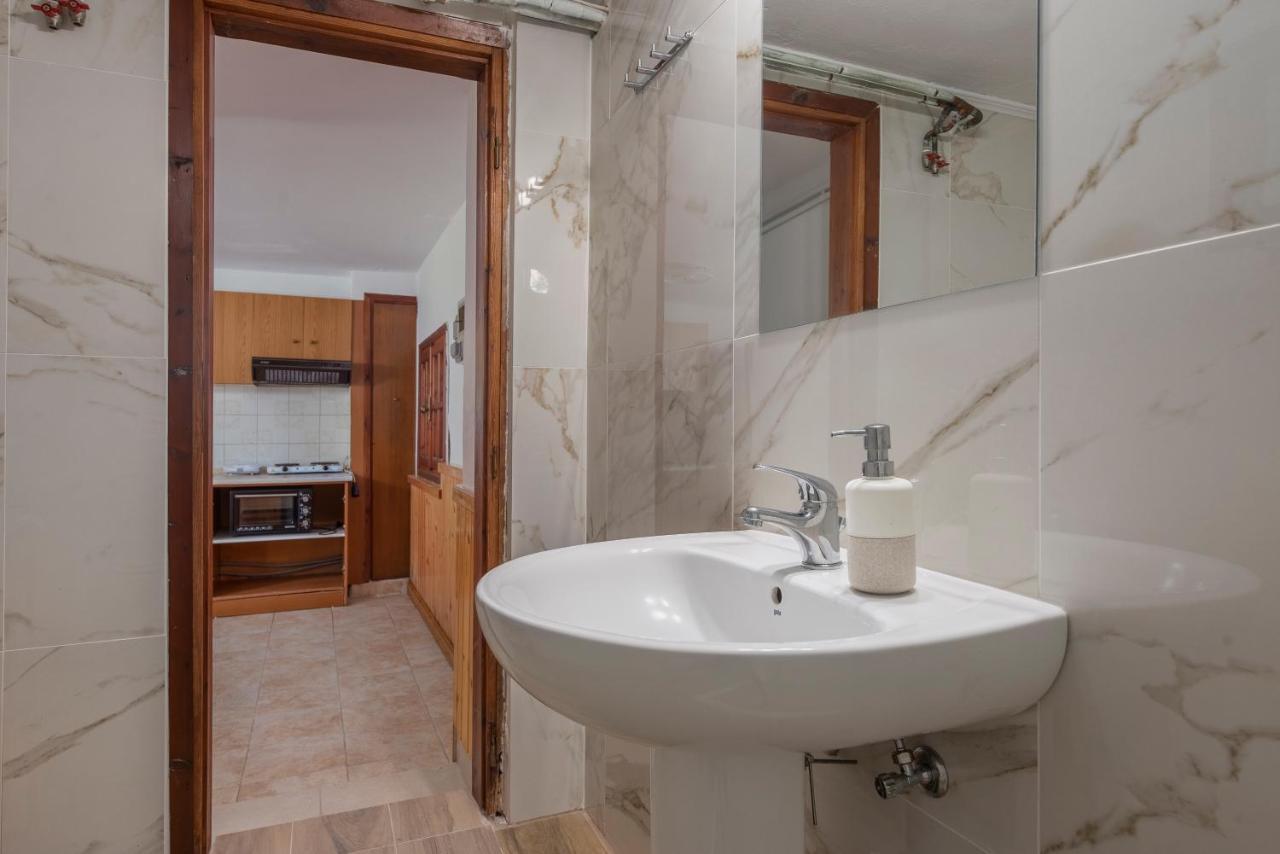 Ferienwohnung Blooming Memories B Vourvourou Exterior foto